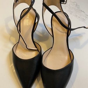 Nine West black leather ankle strap heels